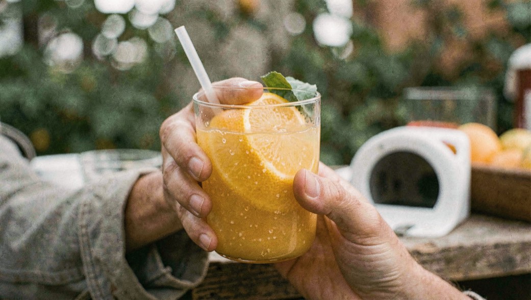 Supporting example showing citrus acidity alongside contextual notes